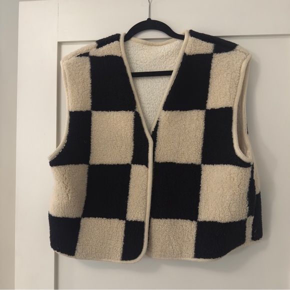 Source Unknown Black and Cream Checkered Vest - Picture 4 of 5